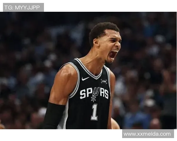 榜眼候补扛大旗,文班亚马24+15+4,马刺大胜猛龙豪取四连胜